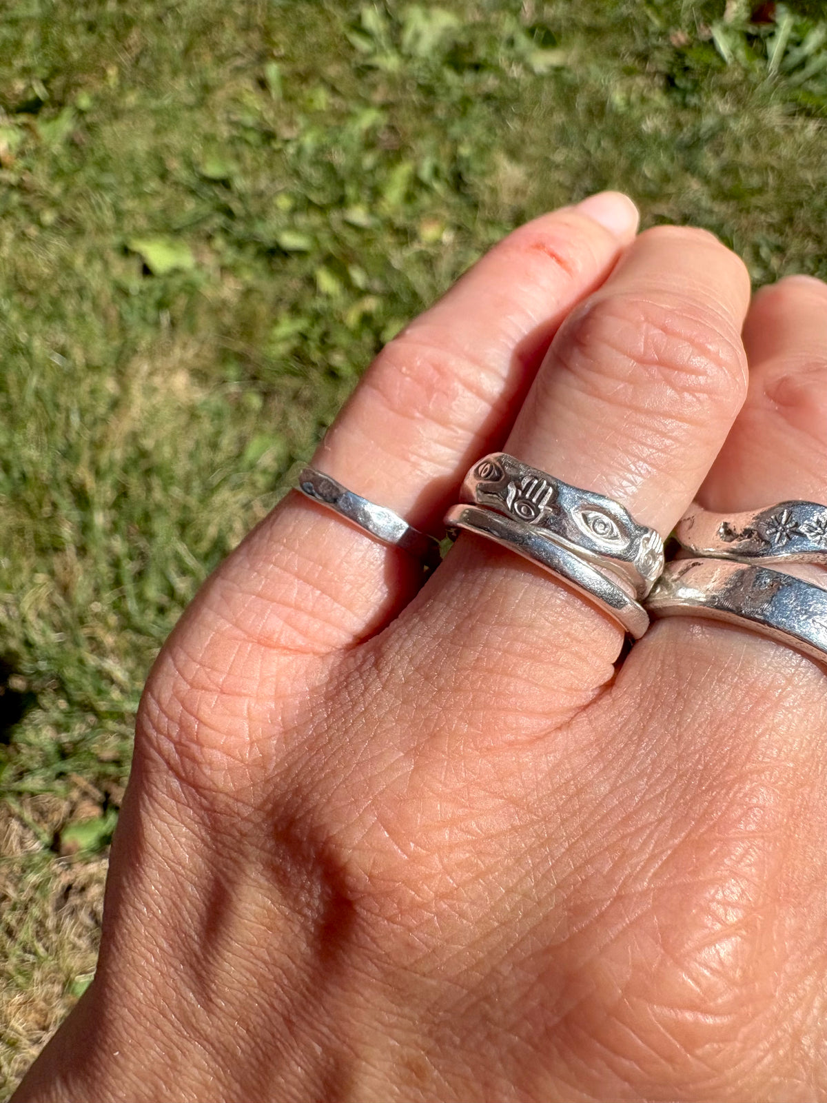 pinky hammered stacker ring